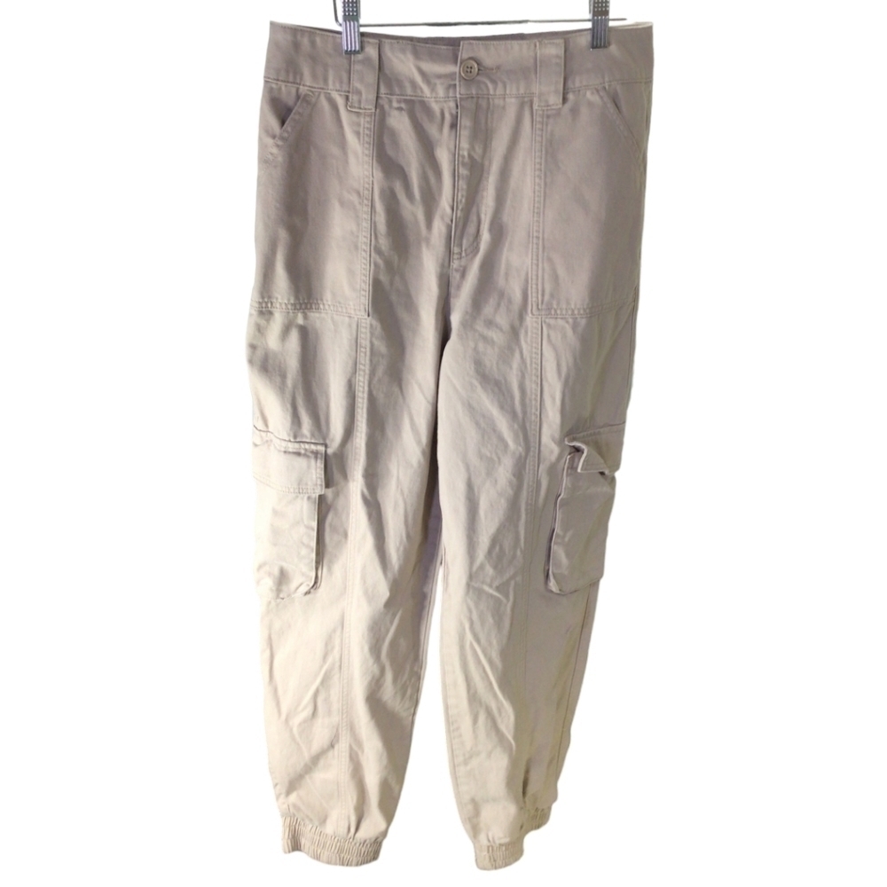 Woman's Beige Cargo Pants size Medium